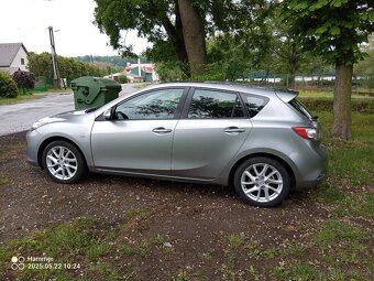 Mazda 3 1.6 benzín 64.000 km 2013 - 7
