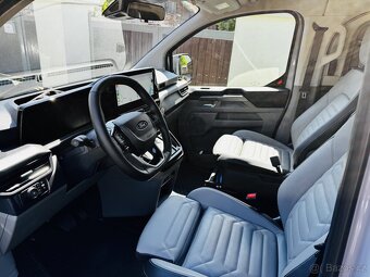 Prodám Ford Tourneo Custom L2 - 2.0 EcoBlue 125 kW, 4x4 AWD - 7