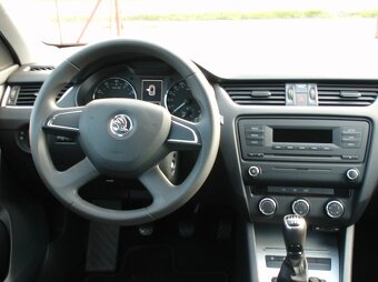 Škoda Octavia 1,2Tsi Kombi, PDC,tempomat,nové rozvody,servis - 7