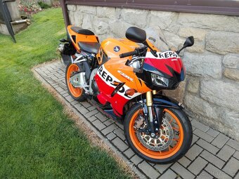 Honda cbr 600 repsol - 7