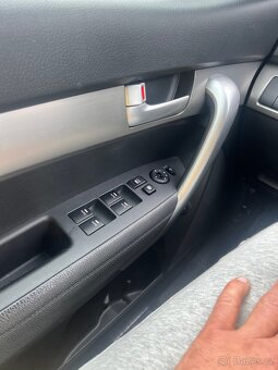Kia Sorento 2.2 crdi manuál 119 tis km - 7