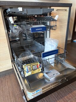 Nová vestavná myčka SIEMENS SN53ES27VE s ovl panelem - 7