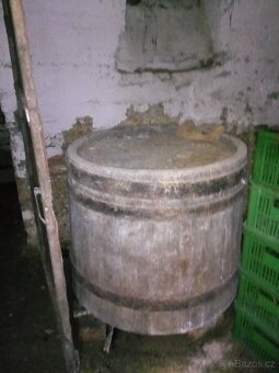 Pro vinaře ale i jako dekoraci, barely, bečky, bedny, pres.. - 7