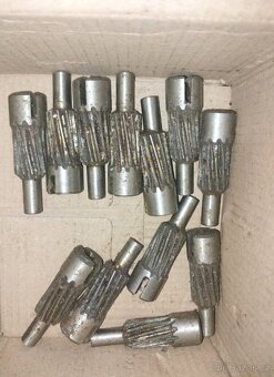 Olejové čerpadlo kliková hřídel rozvodová kola ventily - 7