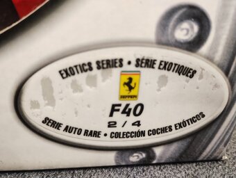 Ferrari F40 1/18 - 7