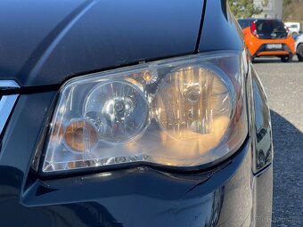 Chrysler Grand Voyager, 2.8D, ČR-1.maj, 7 míst, tažné, DPH - 7