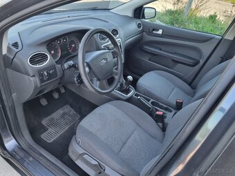 Ford Focus II 1.6 benzin, 74 kW, 2006, platná STK - 7