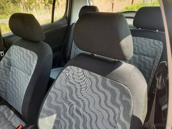Škoda Fabia 2 1.4 16v 63kw r.2009 SPORT servisní kniha - 7