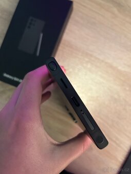 Samsung Galaxy S24 Ultra 1TB - 7