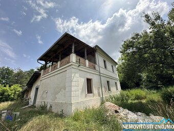 Prodej rodinného domu, 3 apartmány, 1 byt, zahrada, k.ú. Jar - 7