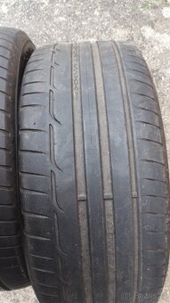 2ks letni pneu Dunlop 225/45-17 okolo 4-5mm - 7