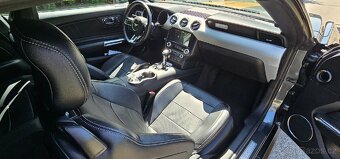 Ford Mustang 3.7 - 7