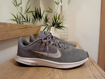 Nike dámské sportovní tenisky vel. 41 - 7