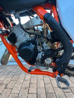 KTM SX125 2022 výborný stav číst dokonce - 7