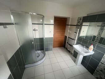 2+KK 71 m2 slunný byt se zajištěným parkováním - 7