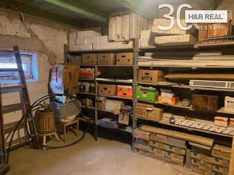 Prodej rozestavěného rodinného domu Huslenky - 7