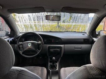 Škoda Octavia 1 1.6 benzin - 7