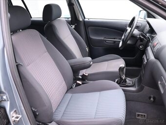 Škoda Octavia 1,9 TDI 74kW Aut.klima 4x4 Tažné (2003) - 7