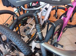 celoodpružené eMTB LEADER FOX ARRAN - 7