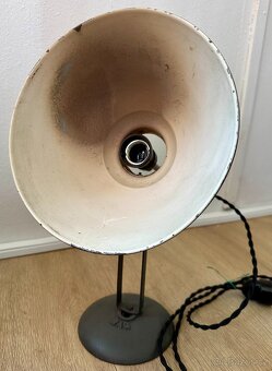 Stará INDUSTRIÁLNÍ lampa BAG polohovací FUNKČNÍ - 7