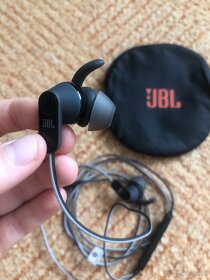 Sluchátka jbl - 7