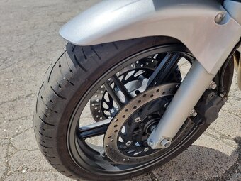 Honda CBF 600 - 7