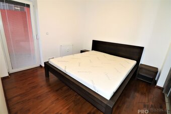 Pronájem zařízeného nadstandardního prosluněného apartmánu 2 - 7