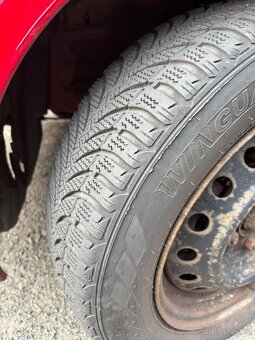 Yaris 1.0, r.v. 2004, STK 09/2026 - 7