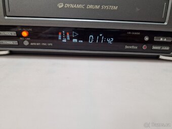 Videorekordér Jvc hr-dd 858 - 7