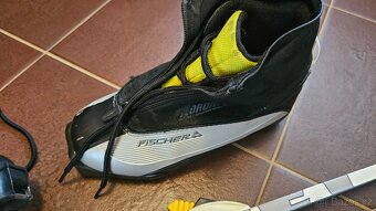 Detske bezky 140cm, hulky 110cm, boty 37 - 7