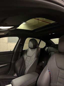 BMW Řada 3, M-Sportpaket/Head-Up/HiFi +++ - 7