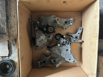 Škoda Octavia nahradni dily s motoru - 7