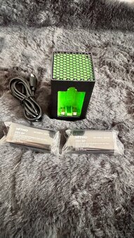 Nabíjecí stanice pro 2 baterie kompatibilní s Xbox® X/S - 7