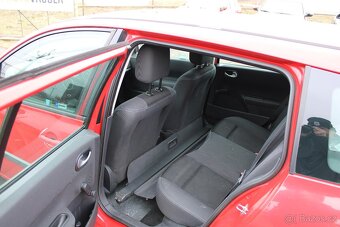 Renault Mégane 1,4i 72KW, 2.maj, ČR, klima, r.v. 2009 - 7