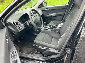 VOLVO V50 kombi 2.0D 100kw r.11/2009 klima esp po servisu - 7