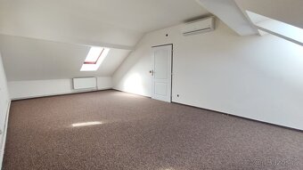 Podkrovní byt 3+1, 160m2, ul. Daliborova, Ostrava - Mar. Hor - 7