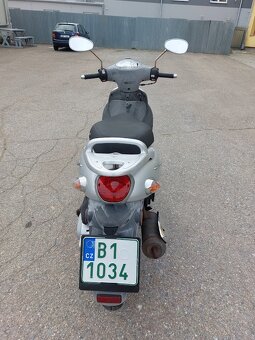 2005 KYMCO PEOPLE 125 ccm, nová STK, velký servis - 7