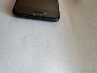 iPhone 7 32 GB černý - 7