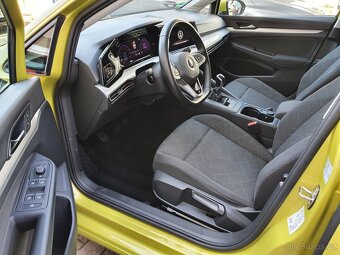 VW Golf 8 1.5TSI 96kW Hatchback Man. 34tkm Ambient ACC Qi - 7