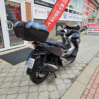 Honda Forza 300 ABS, 1. majitel, ČR, 1x kufr Honda,Cebia - 7