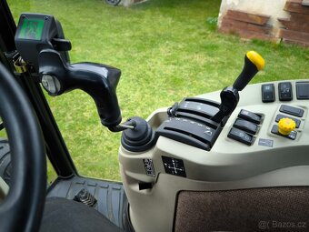 John Deere 3720 - 7