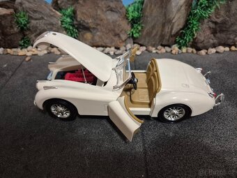 Prodám model 1:18 Jaguar XK 120 - 7