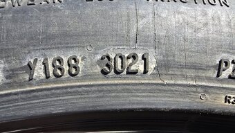Letní pneu 275/40/20 Pirelli - 7