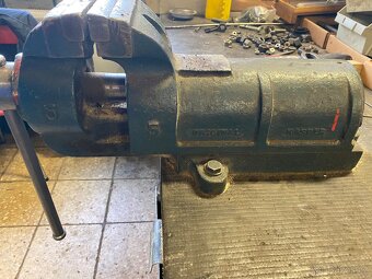 OHÝBAČKA PLECHU , TABULOVÉ NŮŽKY , STÁČEČKA - 7