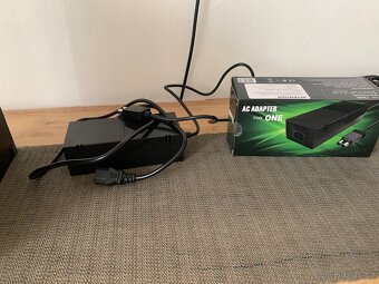 NEFUNKČNÍ Xbox one - 7