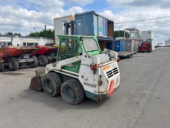 Kolový smykový nakladač Bobcat 741, nefunkční hydraulika - 7