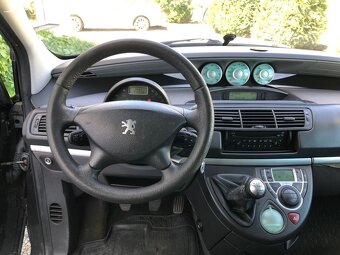 Peugeot 807, 2.2 HDi, černá matalíza, 2005 - 7
