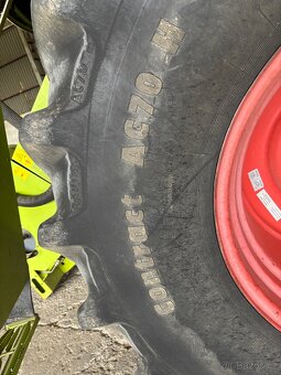 Pneu Continental 800/65R32 - 7