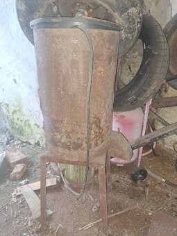 Kladívko srotovnik. A Mixér na řepu. - 7