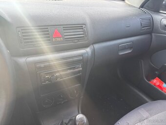 1 Škoda Octavia - 7